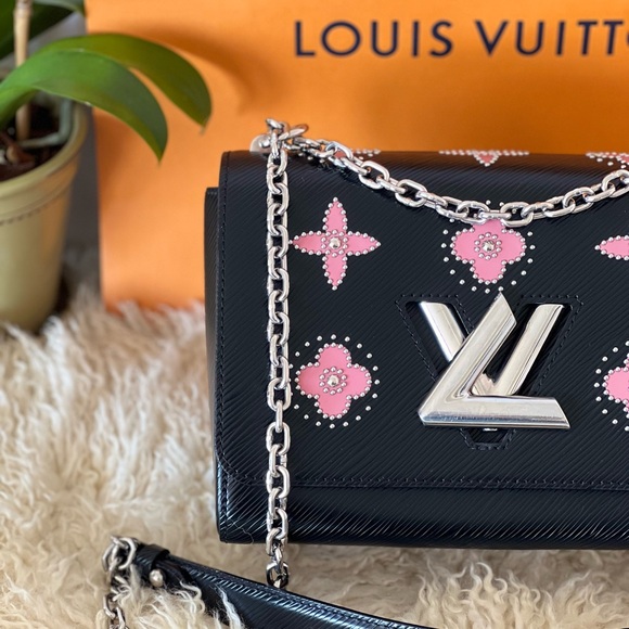 LOUIS VUITTON Epi Flowers Twist Shoulder Bag MM Black Bois de Rose - LE - Picture 4 of 14